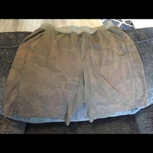 Men's Lululemon Large Shorts.